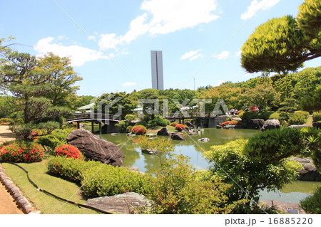 大仙公園の日本庭園の風景 16885220