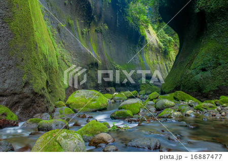由布川峡谷　椿口方面 16887477