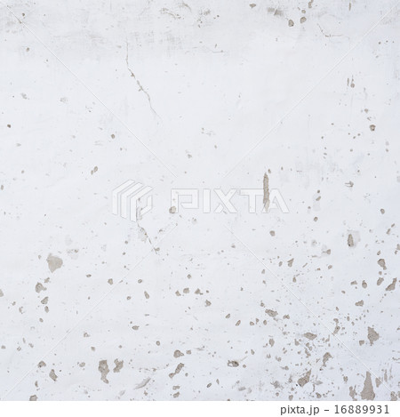 Old wall covered with whitewash Old wall covered with whitewash 16889931