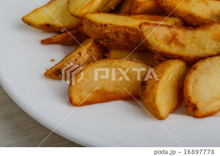 Fried potato 16897778