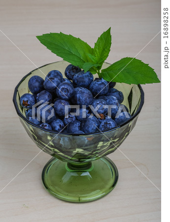 Blueberry 16898258