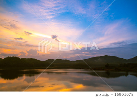 Beautiful sunset in the lake ( Filtered image processed vintage 16901078