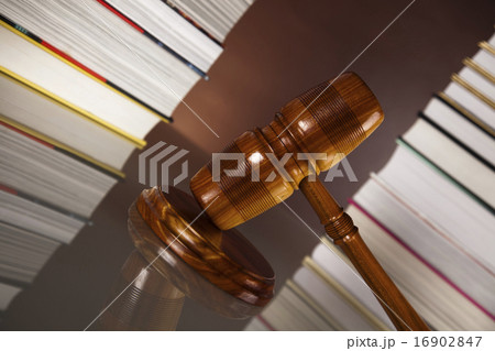 Law and justice concept, wooden gavel Law and justice concept, wooden gavel 16902847