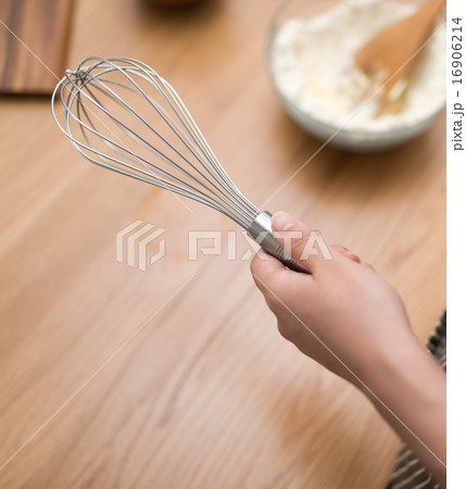 泡だて器 16906214