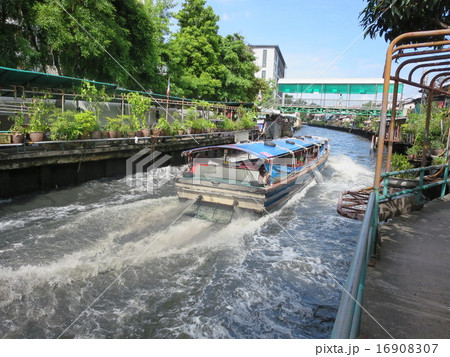 バンコク　セーンセープ運河 16908307
