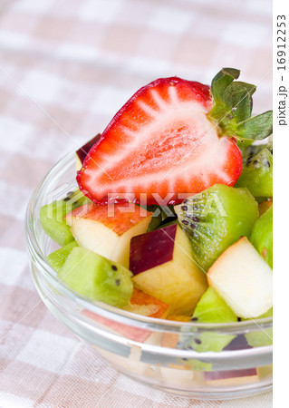 Fruit salad in plate 16912253
