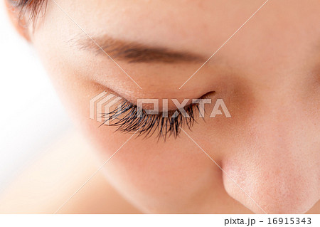 a fine-looking woman 16915343