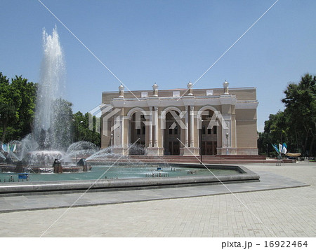 ナヴォイ・オペラ・バレエ劇場　ウズベキスタン　タシケント 16922464