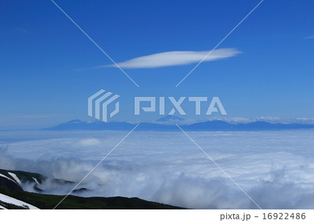 国後島 爺爺岳 羅臼岳山頂より 国後島 爺爺岳 羅臼岳山頂より 16922486
