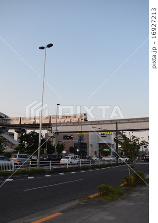 多摩モノレール 交通 夕方 多摩モノレール 交通 夕方 16927213