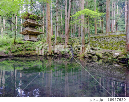 光前寺三重塔 16927620