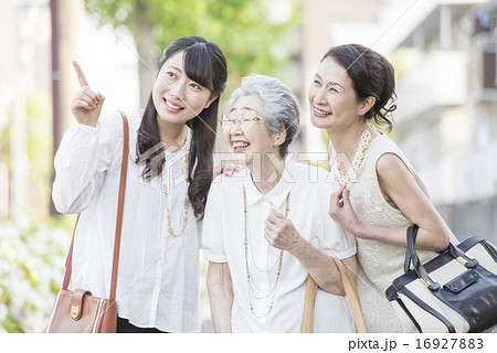 女性3世代 女性3世代 16927883