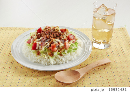 今日のごはんはタコライス 16932481