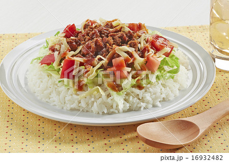 今日のごはんはタコライス 16932482