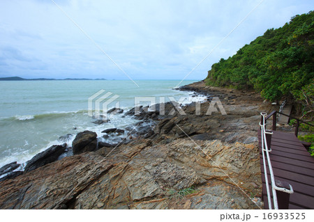 rock beach of khao laem ya sea national park in rayong province rock beach of khao laem ya sea national park in rayong province 16933525