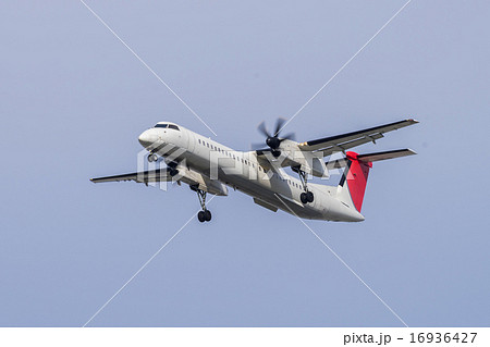 ボンバルディア DHC-8-400 16936427