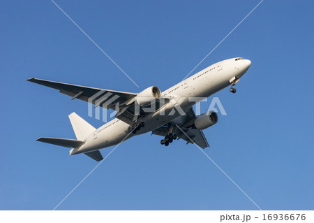 ボーイング777-200 16936676