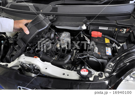自動車エンジンの整備 16940100