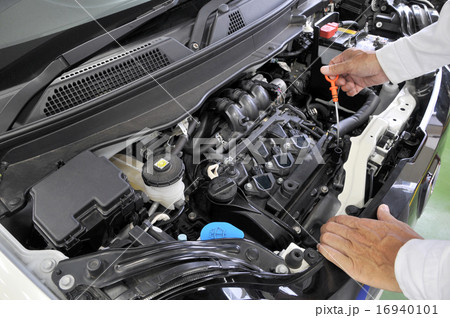 自動車エンジンの整備 16940101