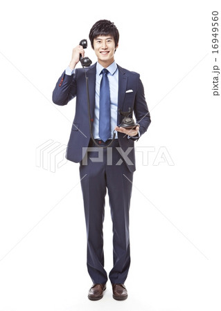 ビジネスマンのポーズ 16949560
