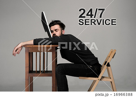 Business man sleeping on the laptop Business man sleeping on the laptop 16966388