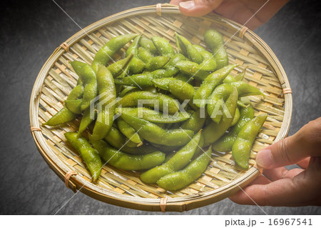 茹でたてのえだまめ EDAMAME japanese food Soybean 16967541