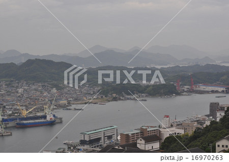 広島県尾道市の展望台からの眺望＿２ 16970263