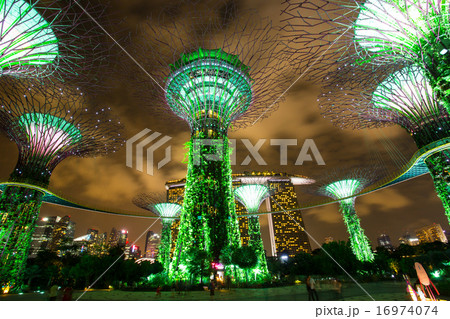 MARINA BAY ,SINGAPORE, MARCH 16, 2015 16974074