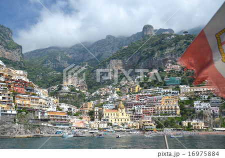 長い歴史と文化と富を持つ世界遺産の街、ポジターノ 長い歴史と文化と富を持つ世界遺産の街、ポジターノ 16975884