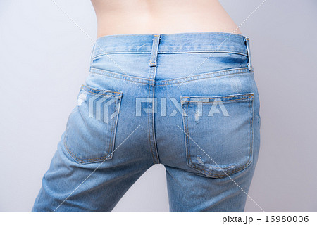 ジーンズ 後ろ姿 ジーンズ 後ろ姿 16980006