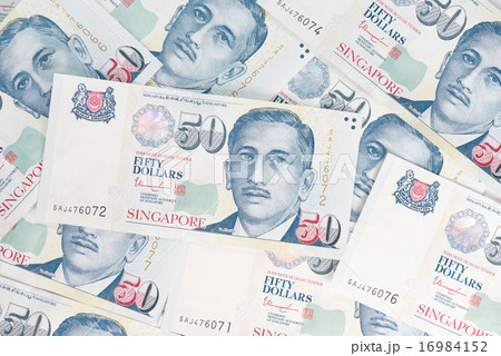 Singapore dollar note 16984152