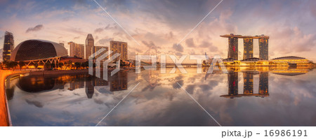 Singapore Skyline and view of Marina Bay Singapore Skyline and view of Marina Bay 16986191