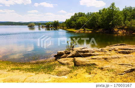 Landscape with lake 17003167