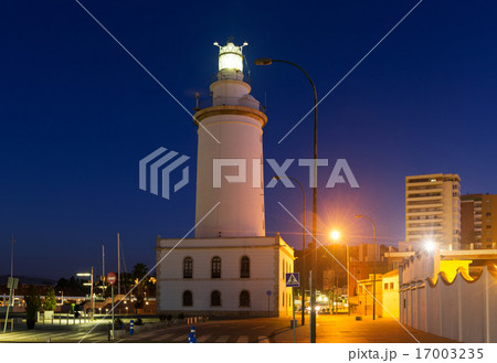 Lighthouse at Malaga in evening 17003235