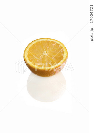 slice of orange 17004721
