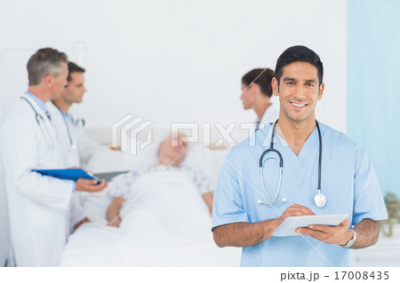 Doctor explaining report to female patient 17008435
