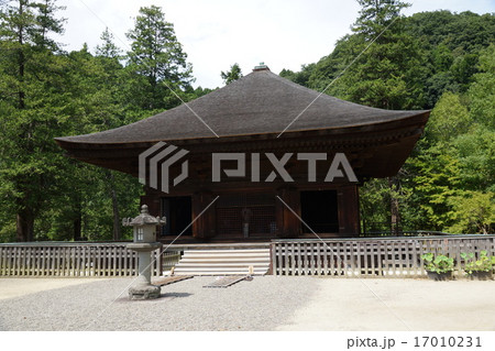 福島県唯一の国宝建造物「白水阿弥陀堂」 17010231