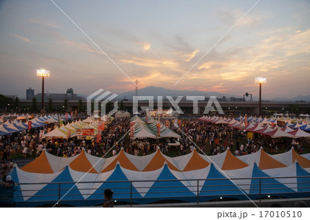 神奈川県海老名市えびな市民まつり夕方の写真素材