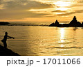 夕暮れの吹浦漁港 17011066