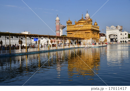 インド　アムリトサル　黄金寺院 17011417