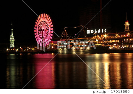 神戸　港　夜景　ハーバーランド　観覧車 17013696