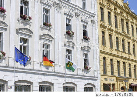 オーバーマルクトの3連フラッグ(ドイツ・ゲルリッツ) オーバーマルクトの3連フラッグ(ドイツ・ゲルリッツ) 17020209