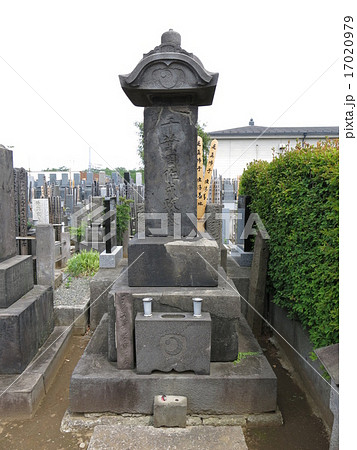豊島区の本妙寺にある剣豪・千葉周作の墓 豊島区の本妙寺にある剣豪・千葉周作の墓 17020979