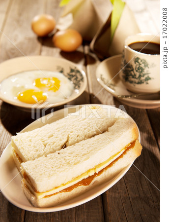 Traditional breakfast kaya butter toast and coffee 17022008