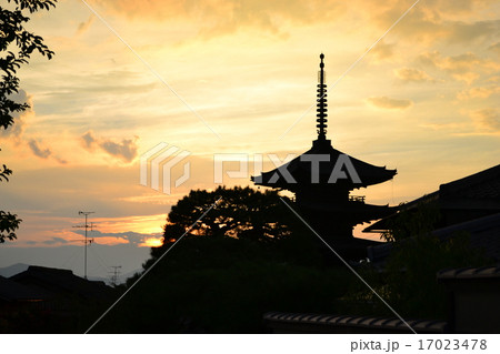 法観寺 夕暮 法観寺 夕暮 17023478