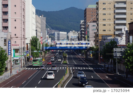 佐世保市内の道と松浦鉄道 17025094