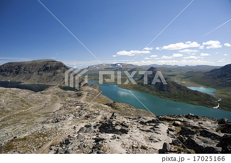 Besseggen Ridge in Jotunheimen National Park Besseggen Ridge in Jotunheimen National Park 17025166