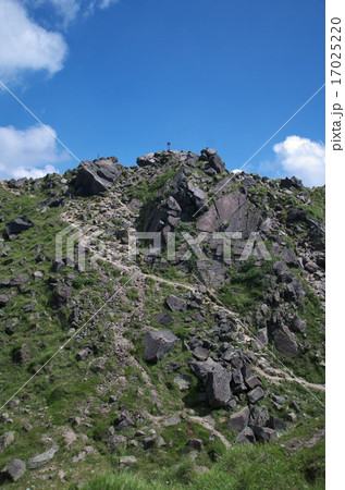 日光白根山　山頂付近 17025220