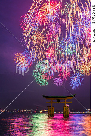 宮島水中花火大会 17025539
