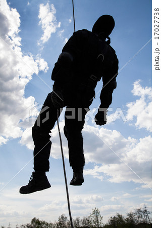 Dead soldier 17027738